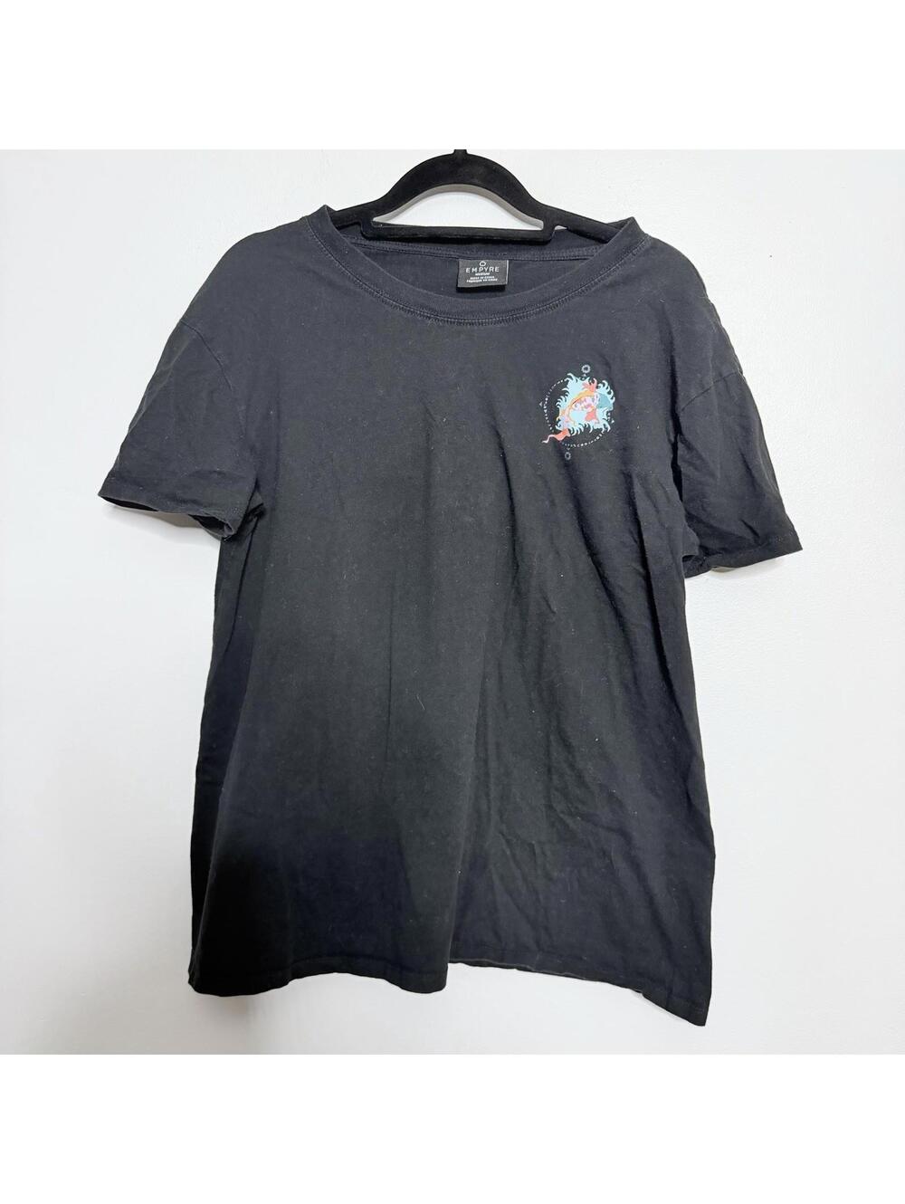 Empyre Sloane Koi Fish Graphic Tee M Black Streetwear Skate Zumiez